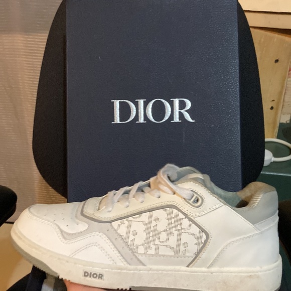 Dior b27 mid top calf oblique j colour:white size: 9.5 mens - Picture 3 of 7